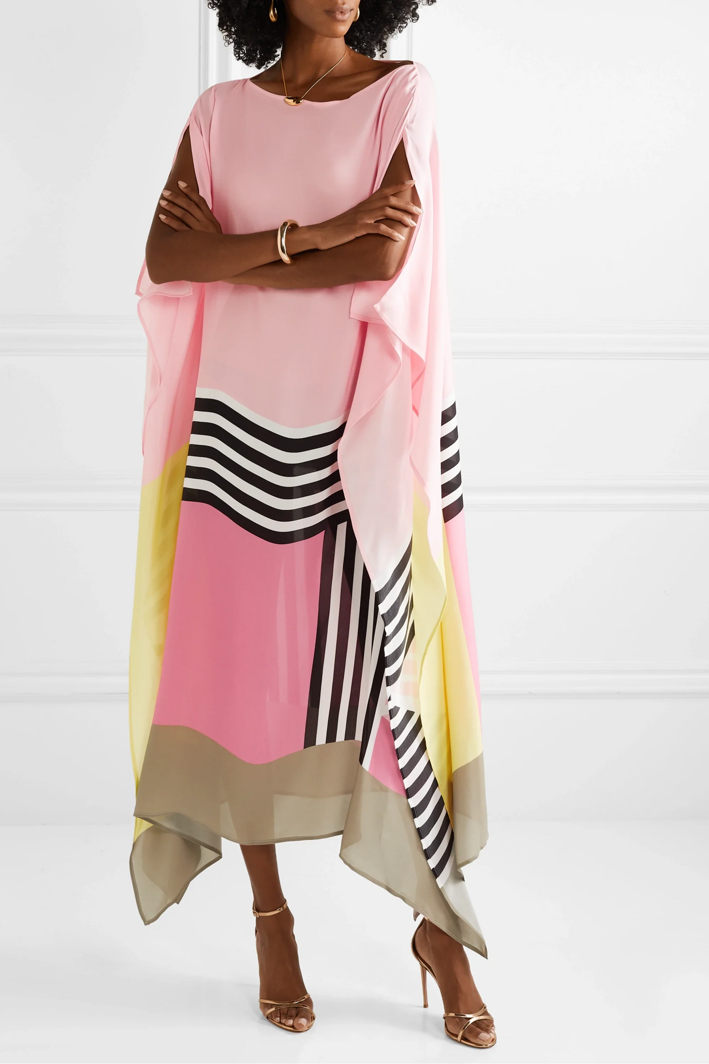 IRIS | Elegante caftán estampado