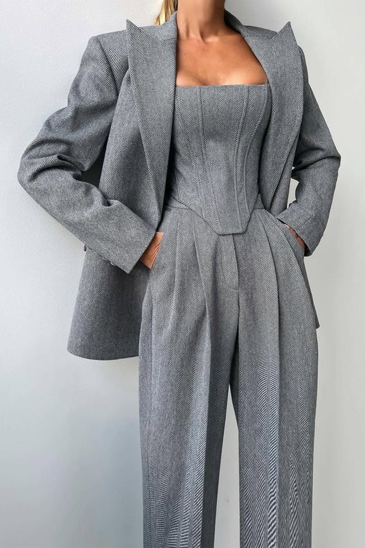 DOLCE | Conjunto de tres piezas con amaricana cruzada
