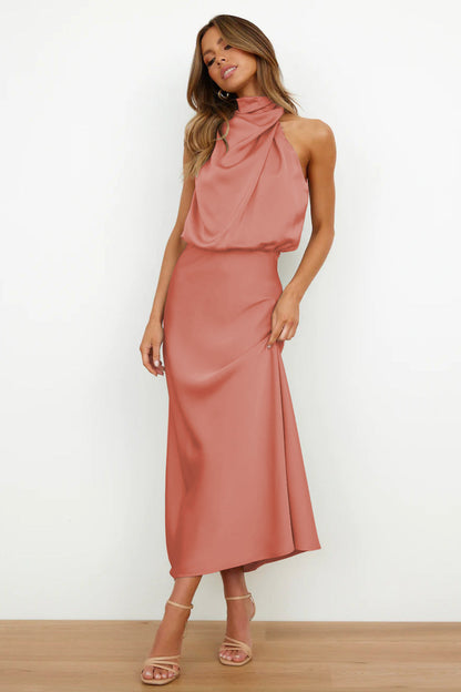 MARIANA | Vestido con escote americano.