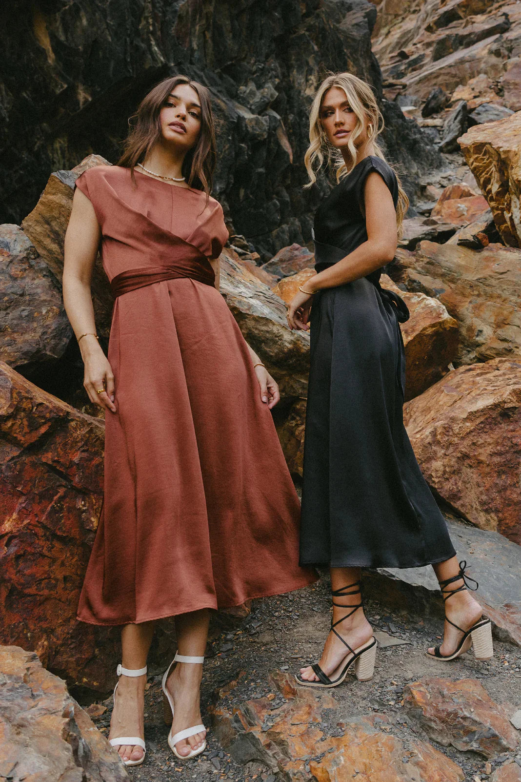 CLARINE | Vestido midi elegante