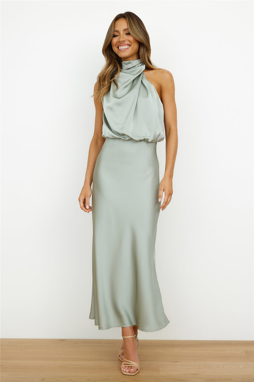 MARIANA | Vestido con escote americano.