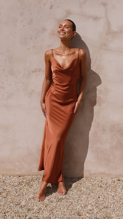MARGA | Vestido largo de tirantes