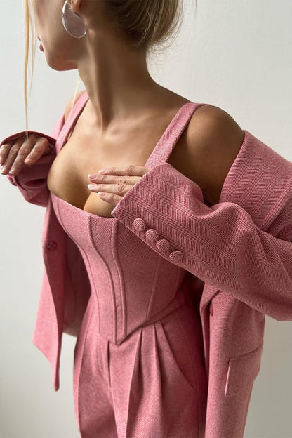 DOLCE | Conjunto de tres piezas con amaricana cruzada