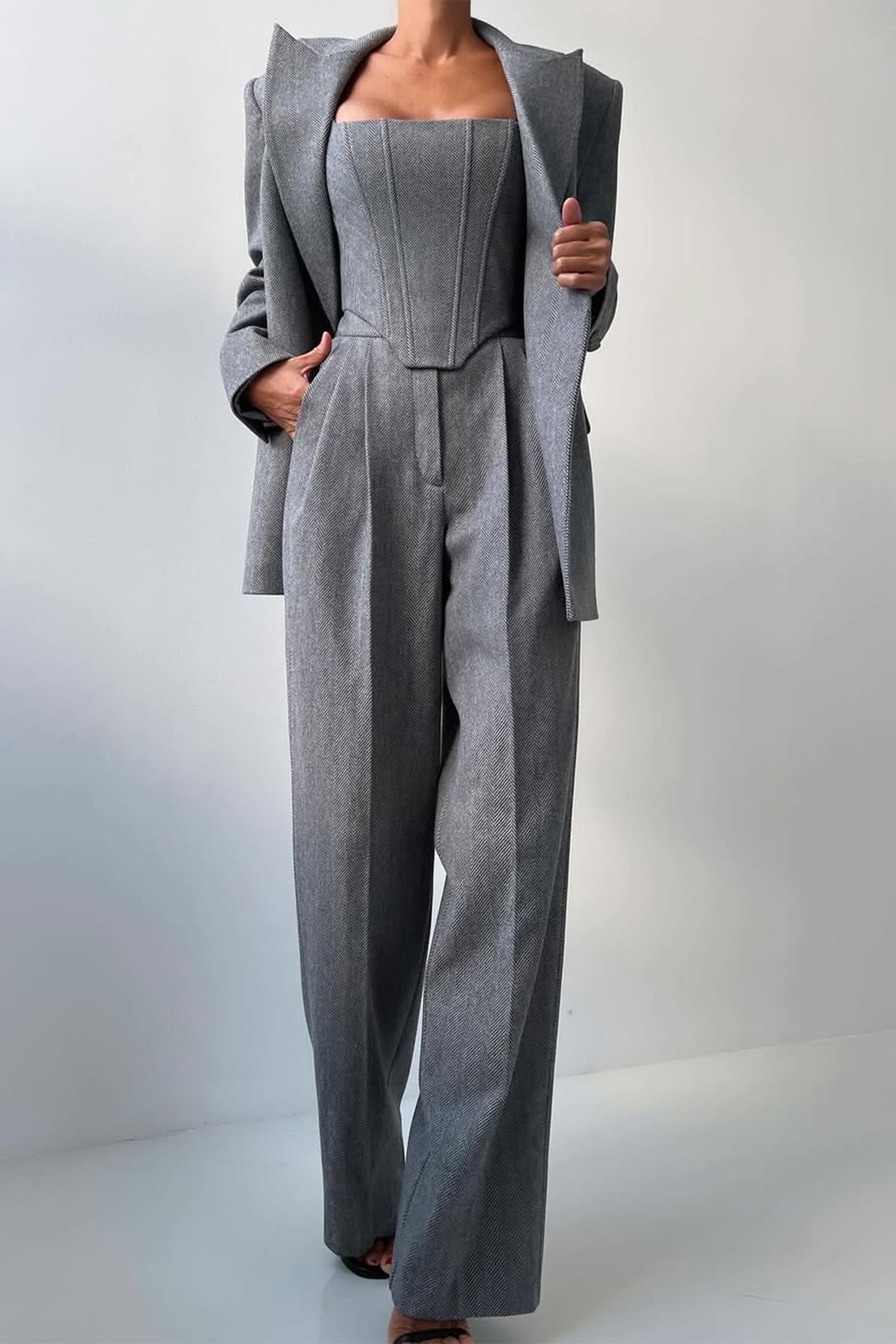 DOLCE | Conjunto de tres piezas con amaricana cruzada