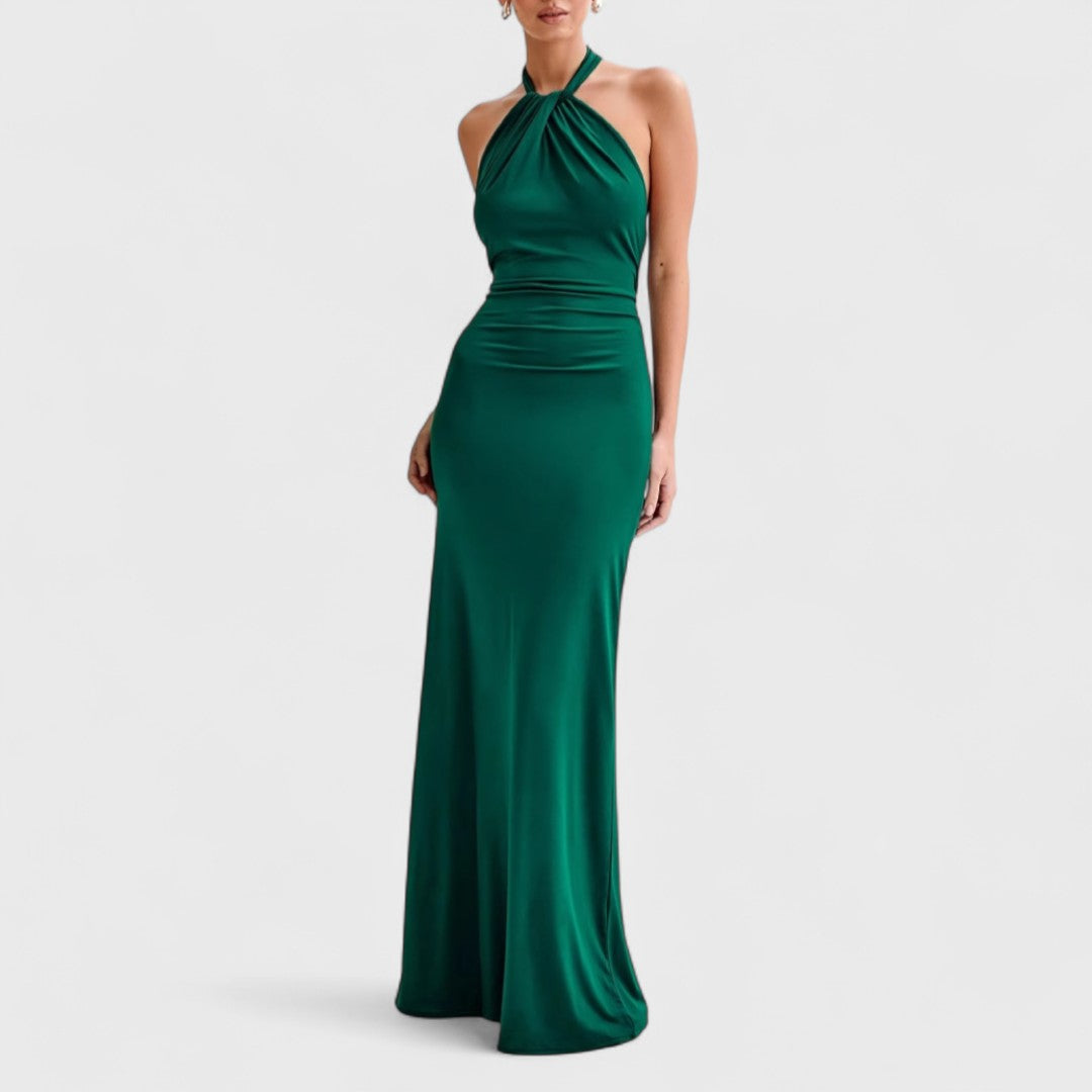 KLARA | Vestido con curvas y cuello Halter.
